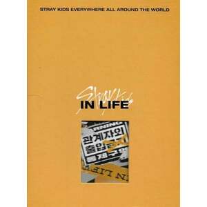 Stray Kids - Repackage In Life (Random Version) (Photobook) (CD) vyobraziť