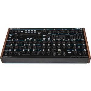 Novation Peak Polyphonic Synthesizer Syntetizátor vyobraziť