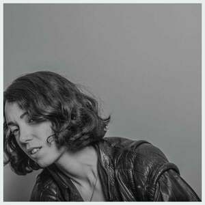 Kelly Lee Owens - Kelly Lee Owens (Colour Repress) (LP) vyobraziť