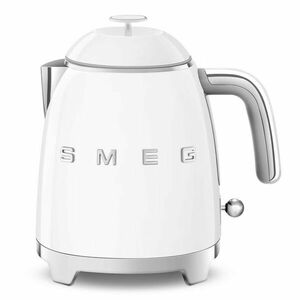 Smeg KLF05WHEU, mini rýchlovarná kanvica, 0, 8 l / 3 šálky, 1400 W, štýl 50. rokov, biela vyobraziť